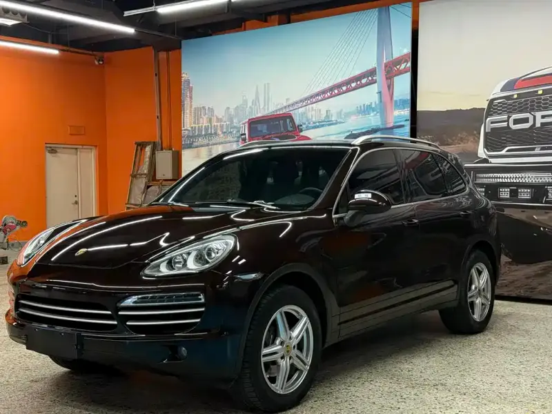 Porsche Cayenne, 2014