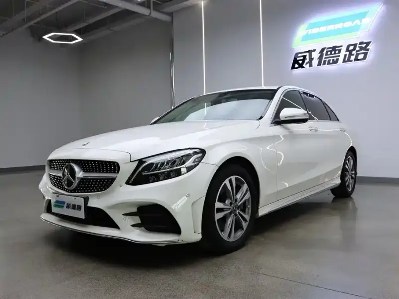 Mercedes-Benz C-Class, 2020
