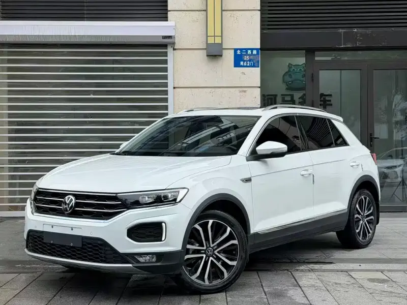 Volkswagen T-Roc, 2022