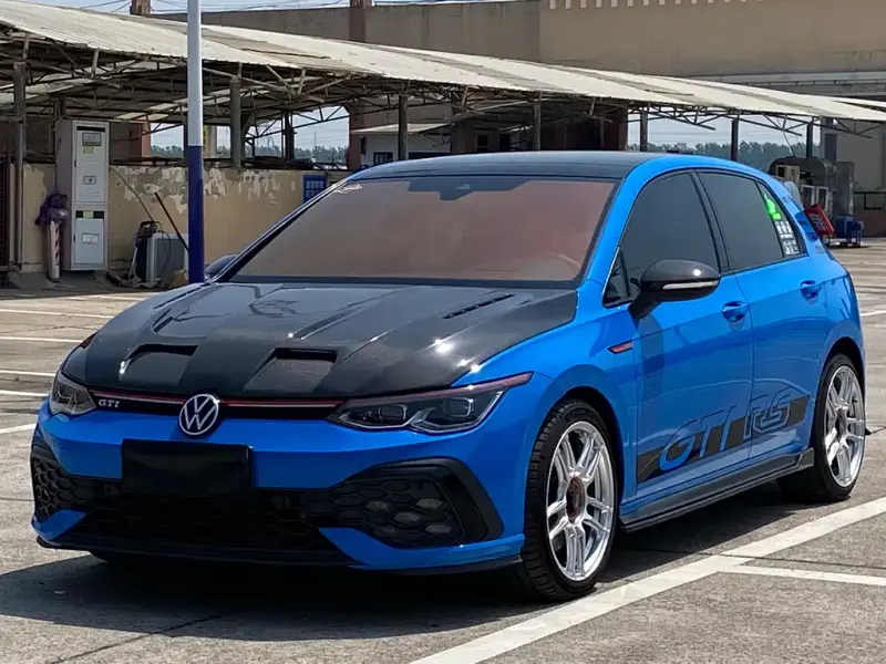 Volkswagen Golf GTI, 2022