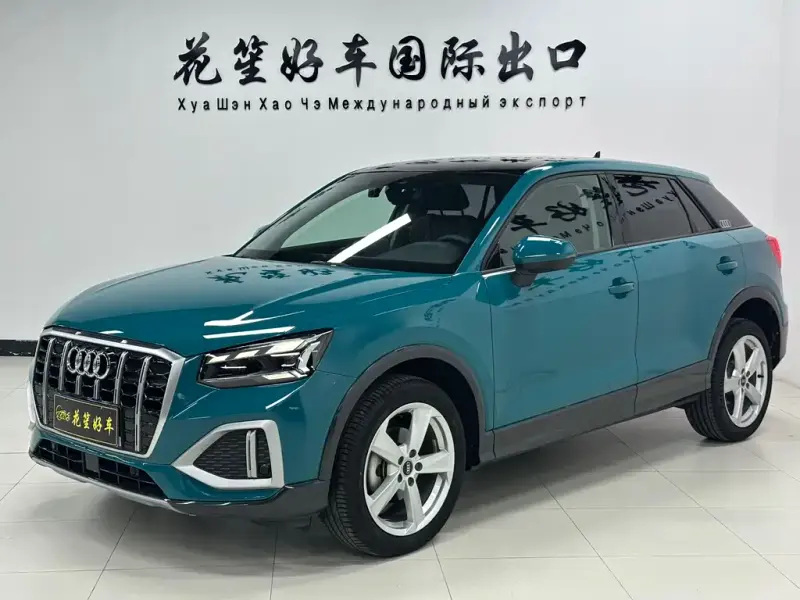 Audi Q2L, 2022