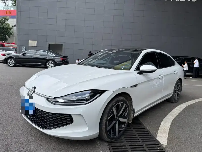 Volkswagen Lamando, 2023