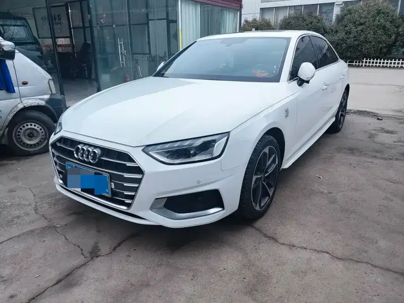 Audi A4L, 2021