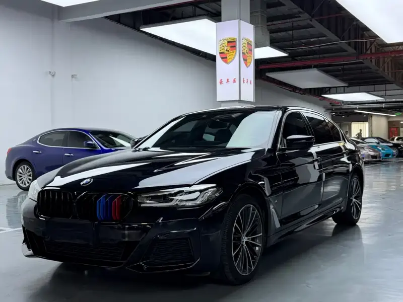 BMW 5 Series, 2022