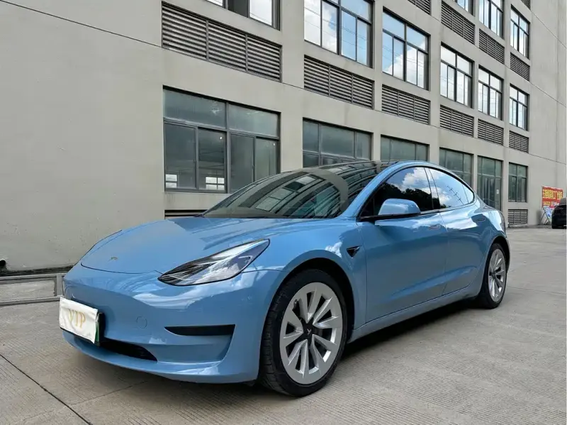 Tesla Model 3, 2023