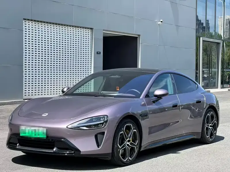 Xiaomi SU7, 2024