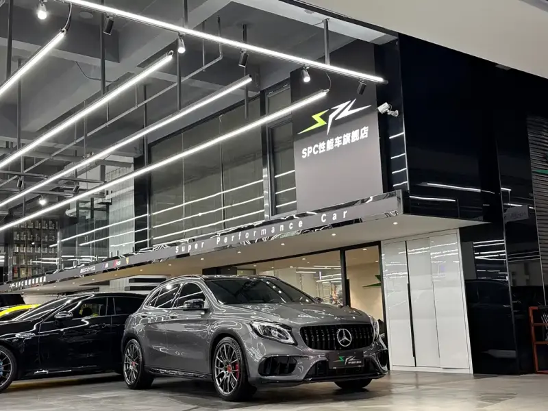 Mercedes-Benz GLA AMG, 2019