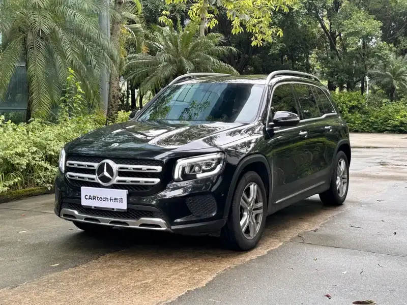 Mercedes-Benz GLB, 2022