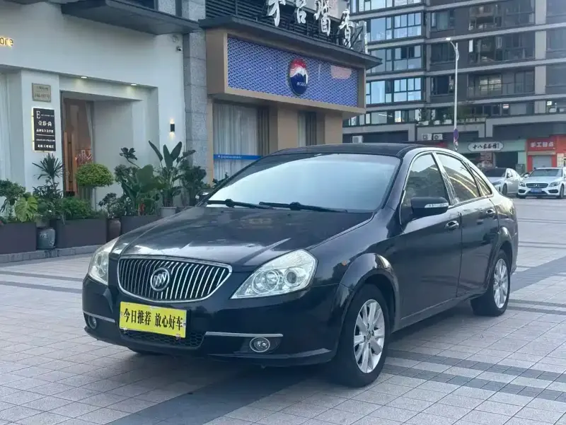 Buick Excelle, 2012