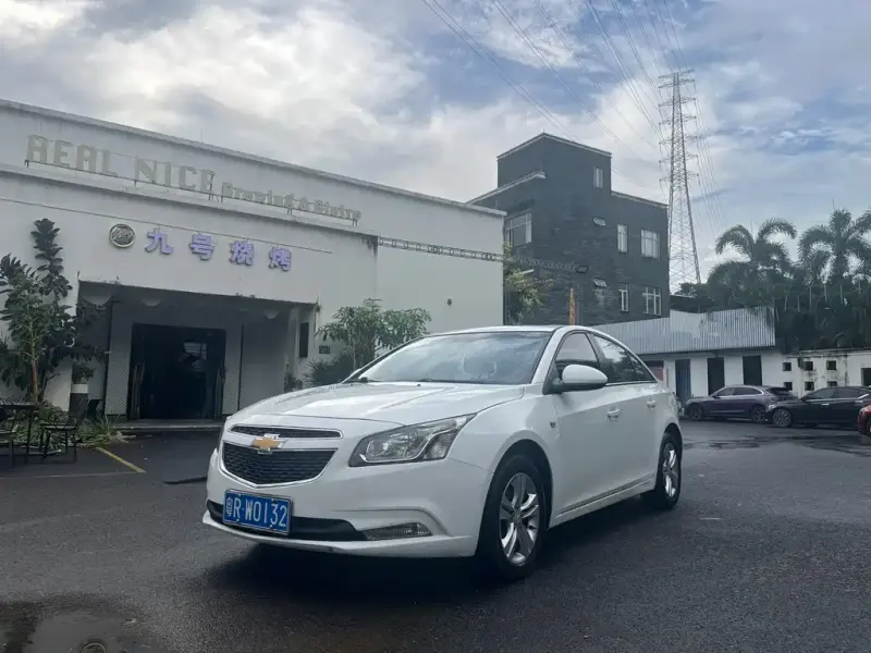 Chevrolet Cruze, 2015