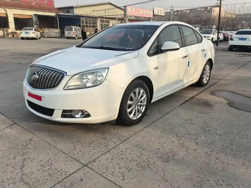 Buick Excelle, 2015