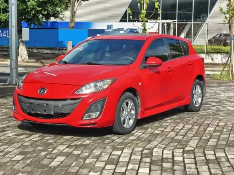 Mazda 3 Xingcheng, 2013