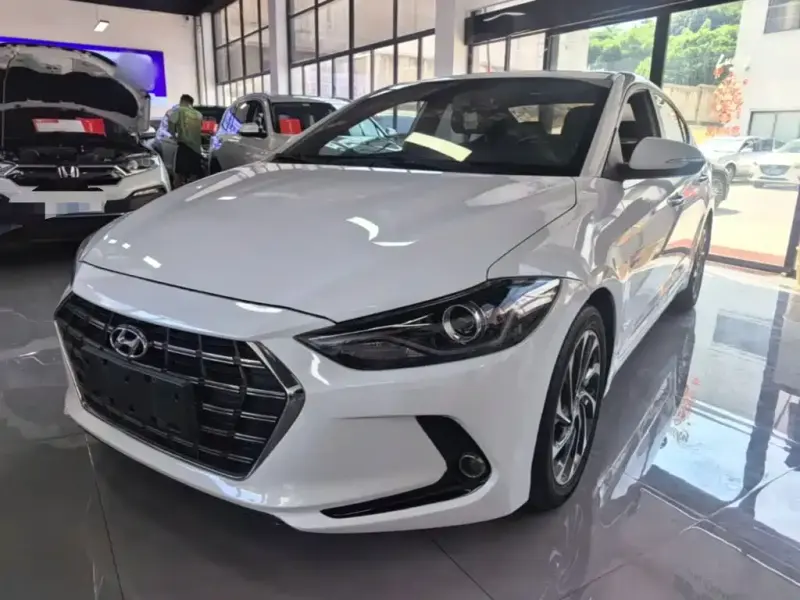 Hyundai Elantra, 2019