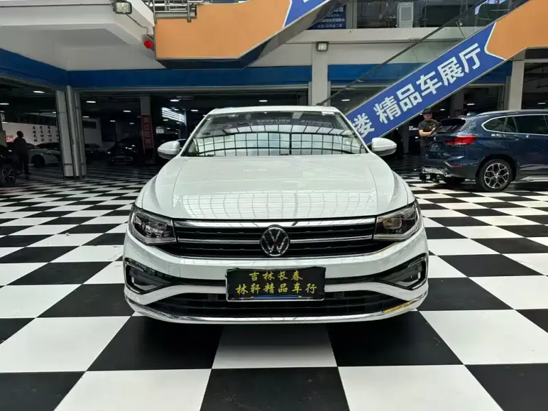 Volkswagen Bora, 2023
