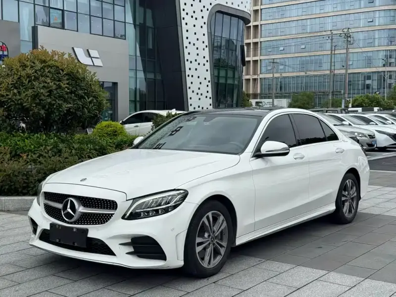 Mercedes-Benz C-Class, 2020