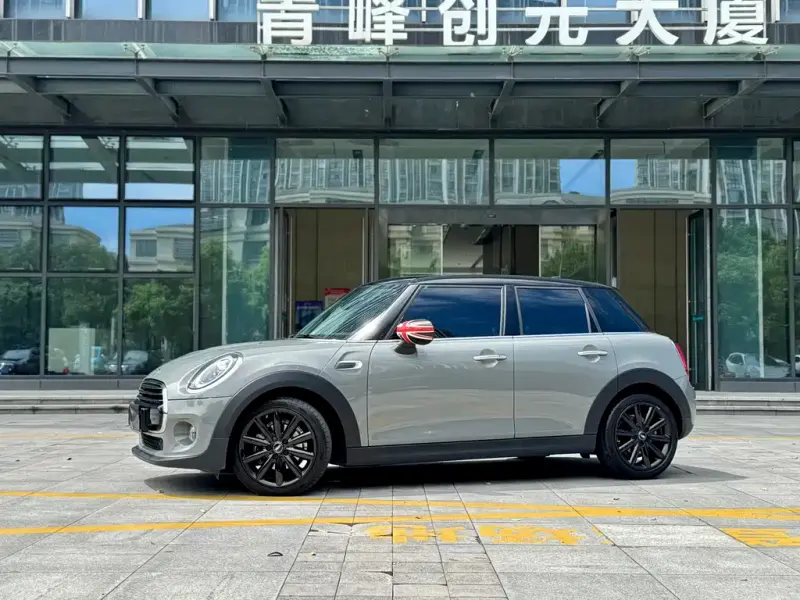 MINI Mini, 2021