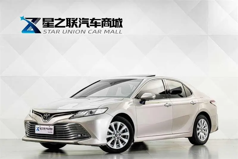 Toyota Camry, 2018