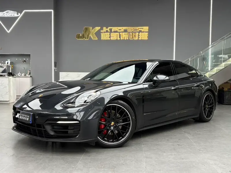 Porsche Panamera, 2021
