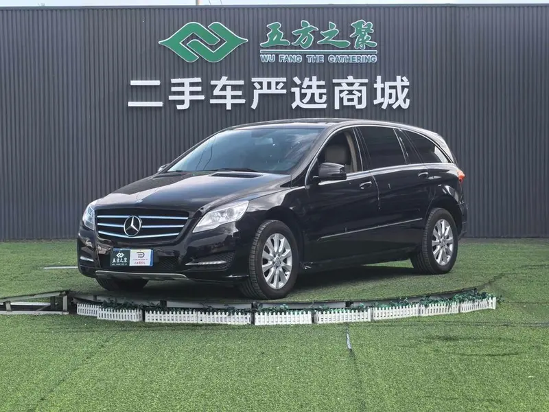 Mercedes-Benz R-Class, 2011