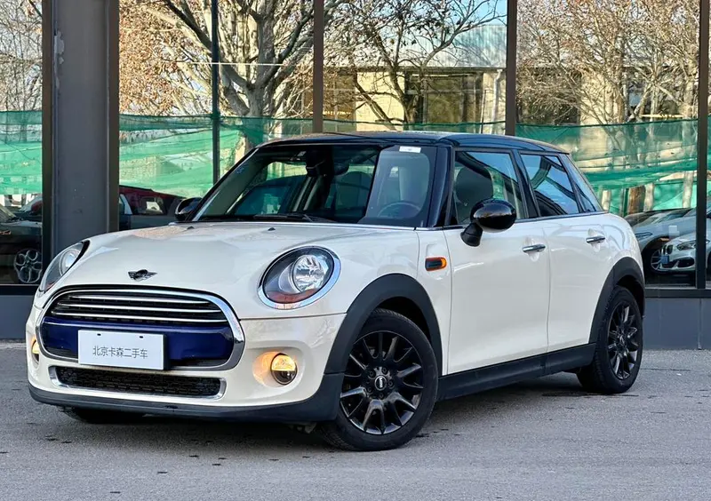 MINI MINI, 2016