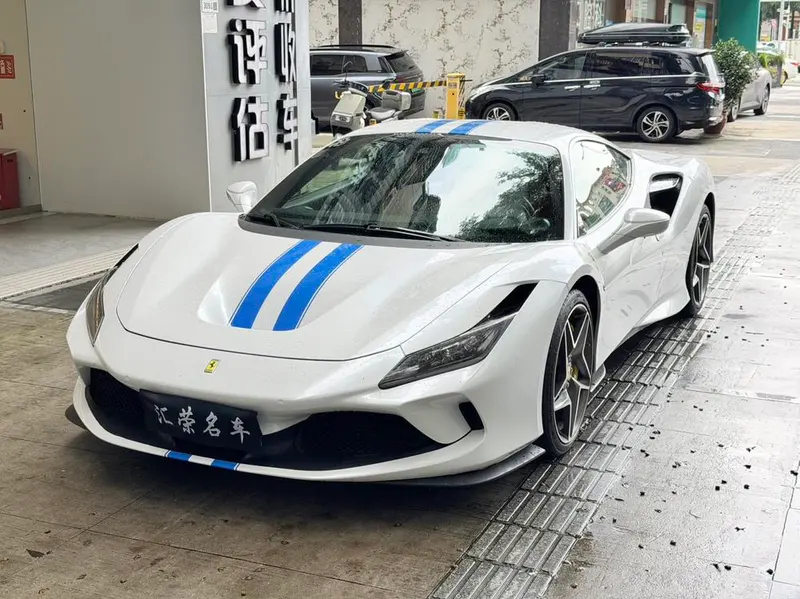 Ferrari F8, 2019