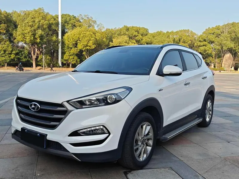 Hyundai Tucson, 2015