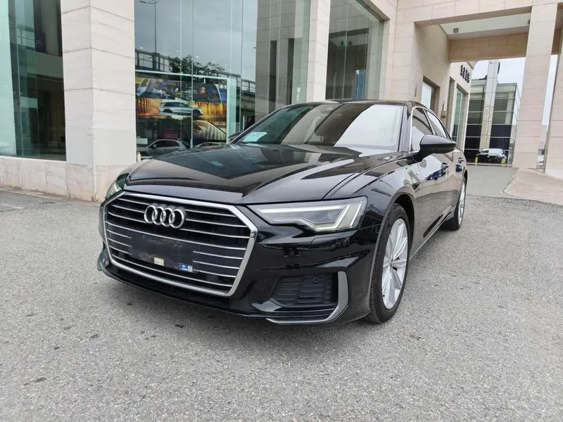Audi A6L, 2021