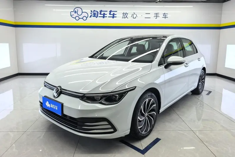 Volkswagen Golf, 2021
