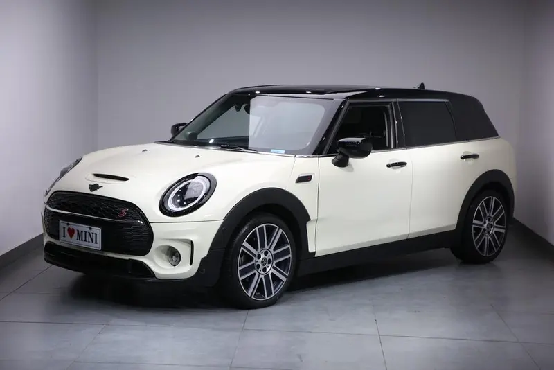 MINI CLUBMAN, 2022