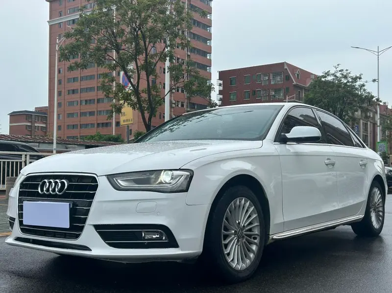 Audi A4L, 2016