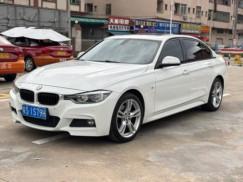 BMW 3-Series, 2019