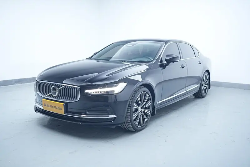 Volvo S90, 2023