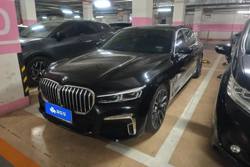 BMW 7-Series, 2021