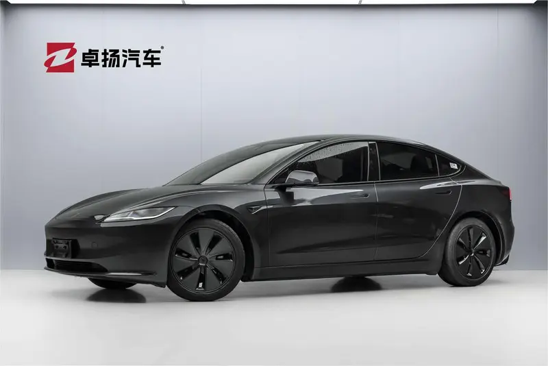 Tesla Model 3, 2025