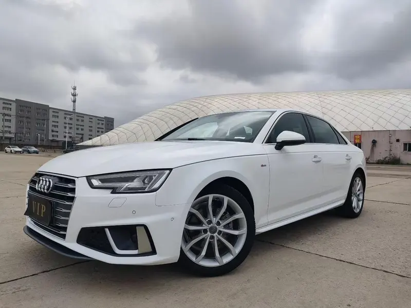 Audi A4L, 2019
