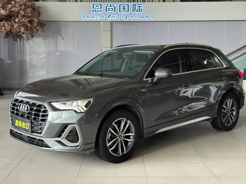 Audi Q3, 2023