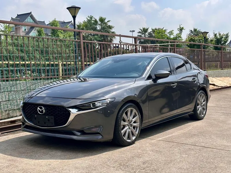Mazda 3 Axela, 2020