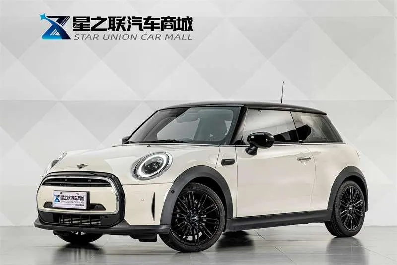 MINI MINI, 2022