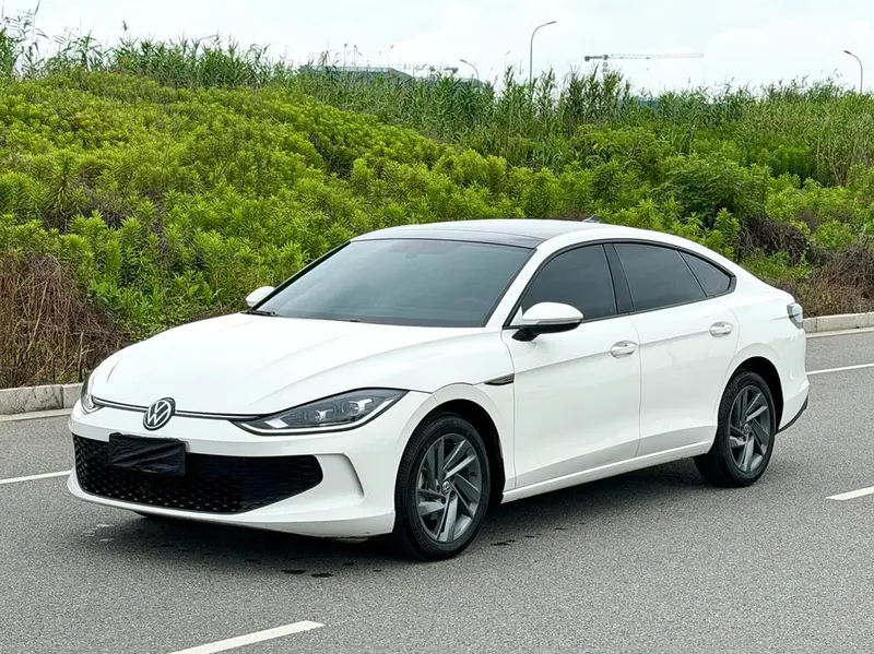 Volkswagen Lamando, 2022