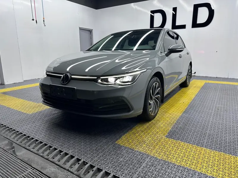 Volkswagen Golf, 2021