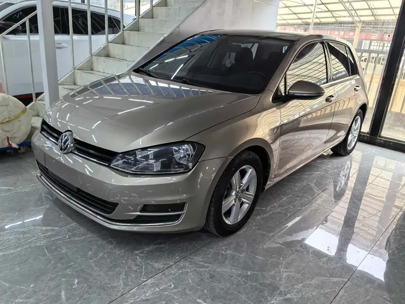 Volkswagen Golf, 2015