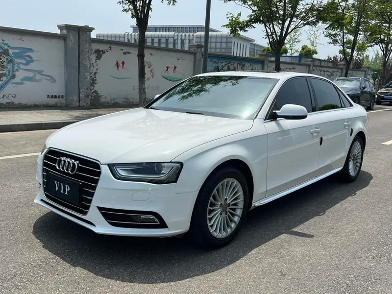Audi A4L, 2016