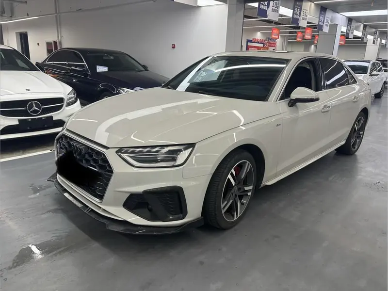 Audi A4L, 2020