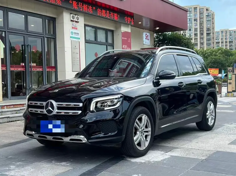 Mercedes-Benz GLB, 2023