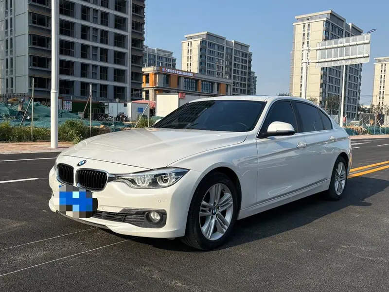 BMW 3-Series, 2016