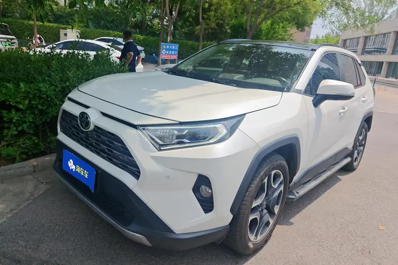 Toyota RAV4, 2020