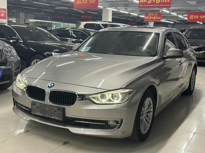 BMW 3-Series, 2013