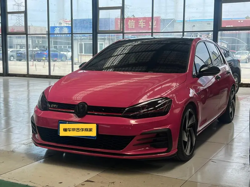 Volkswagen Golf, 2014