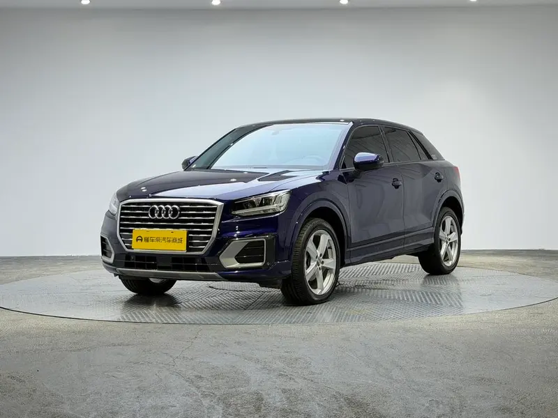 Audi Q2L, 2020