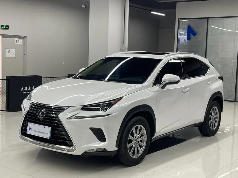 Lexus NX, 2018